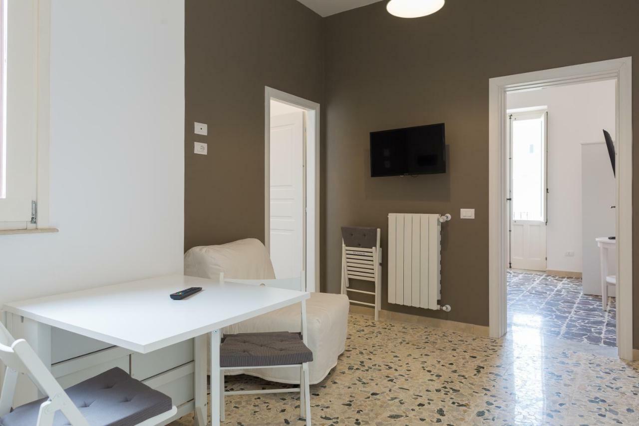Al Corso Apartments Noto Exterior photo